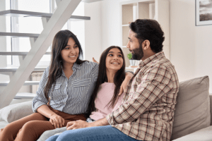 ¿Qué estrategias has implementado en tu familia para fomentar un ambiente de confianza y apertura en la educación sexual de tus hijos?
